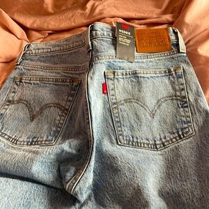 Levi’s wedgie high rise jean